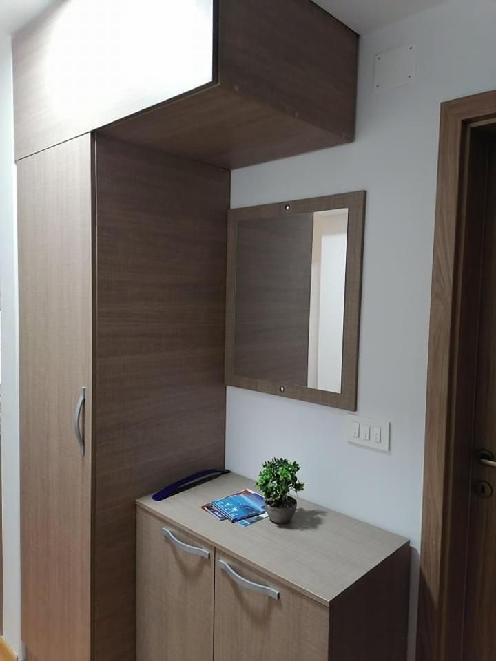 Cosmopolit Apartments Ohrid Luaran gambar